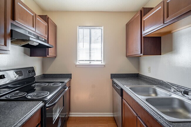 Foto del edificio - 836 Richmond St