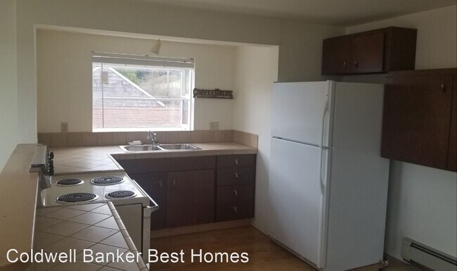 Building Photo - 1 br, 1 bath House - 211 Mats View Road