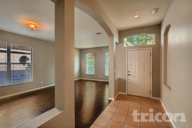Foto del edificio - 10616 Little Bend Ln