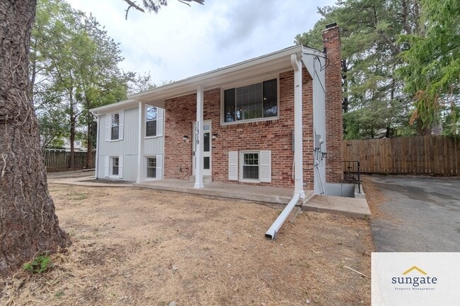 Photo - 11319 Harding Rd House