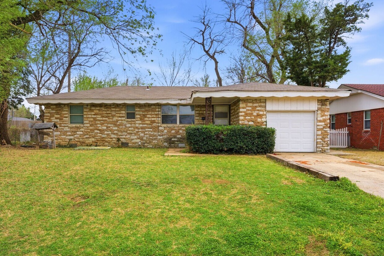 3 bed, 2 bath home in Bethany, OK - 3 bed, 2 bath home in Bethany, OK