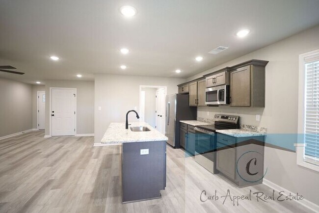 Foto del edificio - Move in special $900!! Beautiful new construction 3 bed / 2 bath home -Brookland Schools