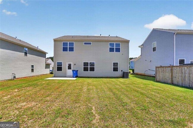 Building Photo - 616 Blue Ash Ct
