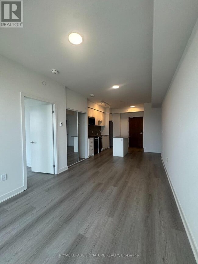 Building Photo - 40-2240 Lagerfeld Dr