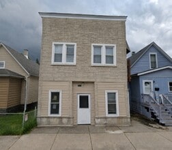 Building Photo - 1010 Hoffman St