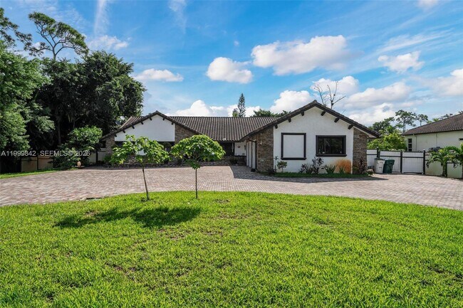 Foto del edificio - 6252 NW 65th Terrace
