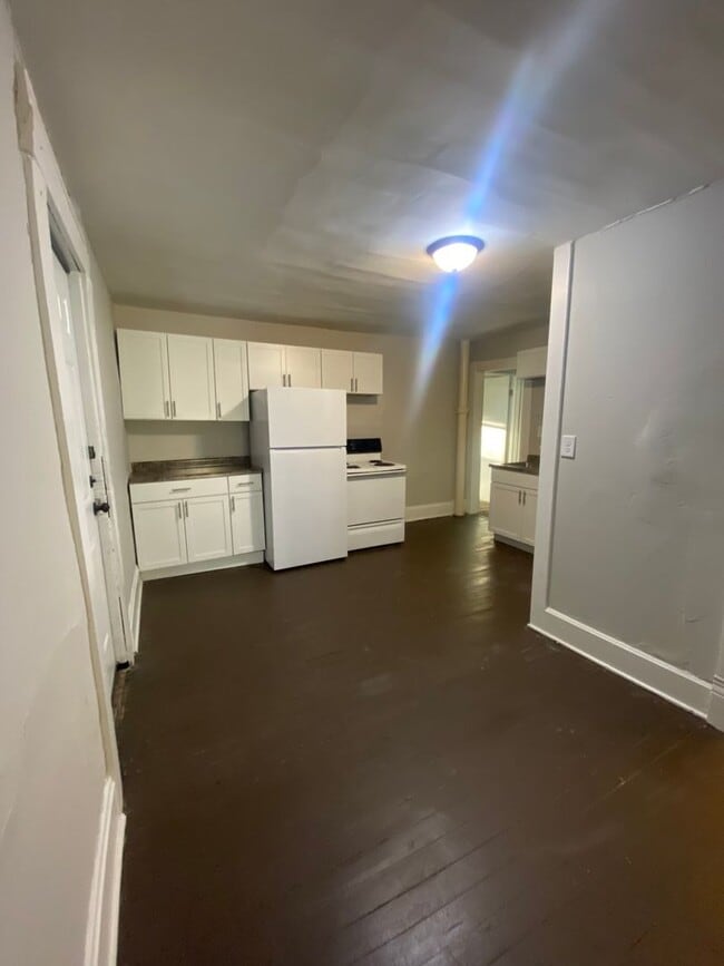 Building Photo - 504 McKinley Ave