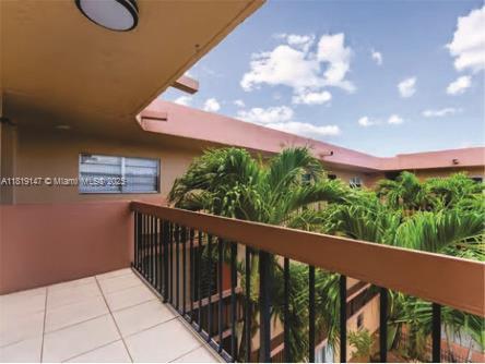 Foto del edificio - 401 NW 72nd Ave