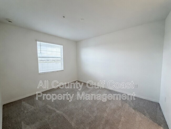 Foto del edificio - 19140 Scallop Lp