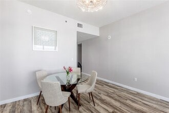 Building Photo - 4471 Dean Martin Dr