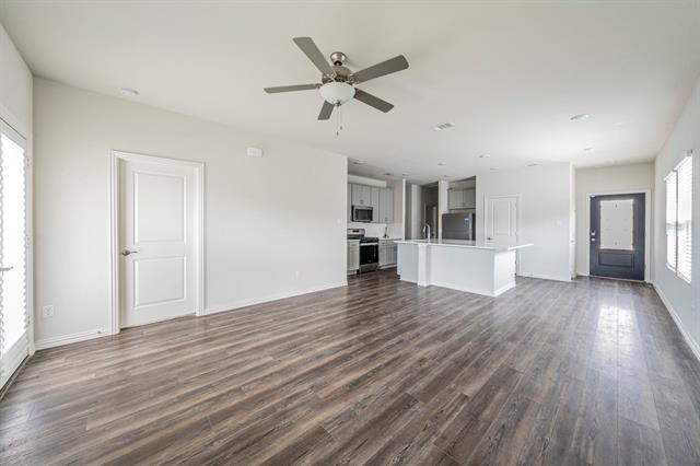 Foto del edificio - 1621 Briar Hunt Dr