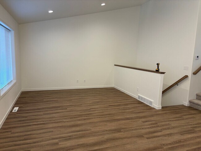 Foto del edificio - 7267 30th St S