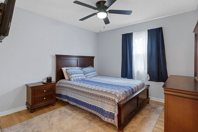 Foto del edificio - 218 Brandon Rd