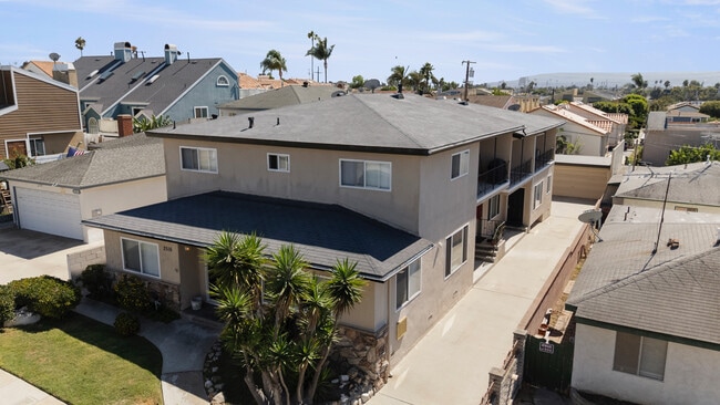 Building Photo - 2516 Voorhees Ave