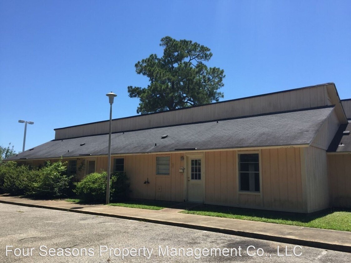 Foto principal - 1630 Broad Ave