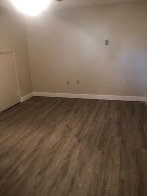 Foto del edificio - 861 Buchanan Trail E