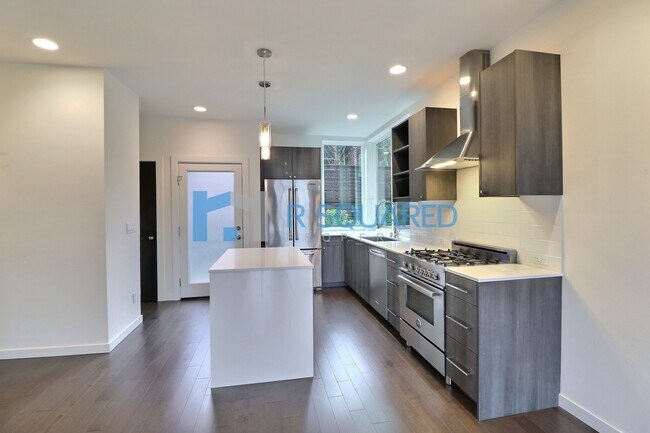 Building Photo - 4447 41st Ave SW