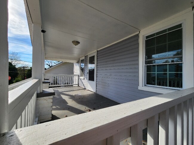 Foto del edificio - 216 McGarity St