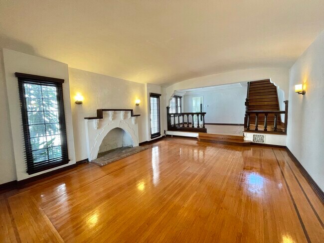 Foto del edificio - 6508 W 6th St