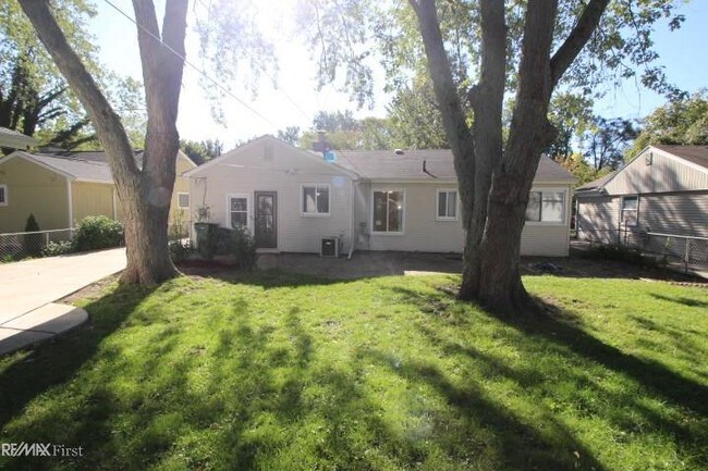 Building Photo - 15708 Kirkshire Ave