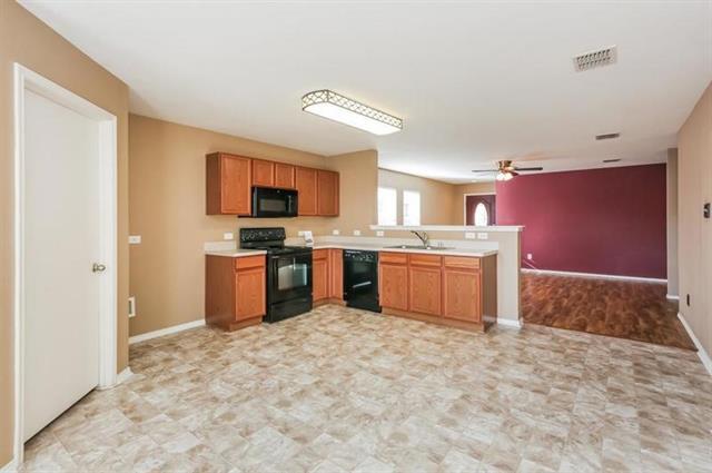Foto del edificio - 12716 Ocean Spray Dr