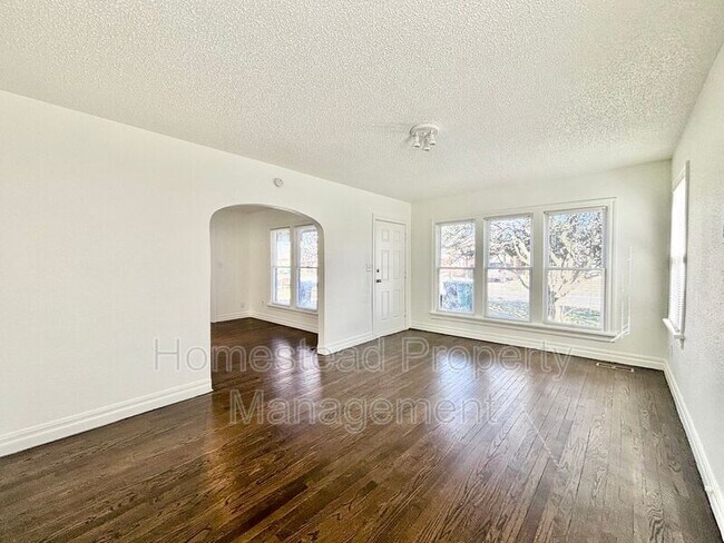 Photo - 1224 SW 35th St House