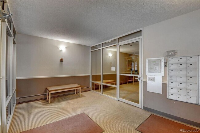 Foto del edificio - Fully Remodeled Morningside Apartment!