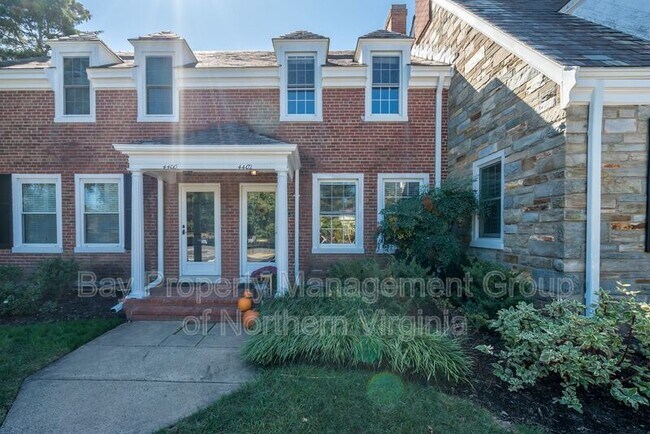 Building Photo - 4402 34th St S