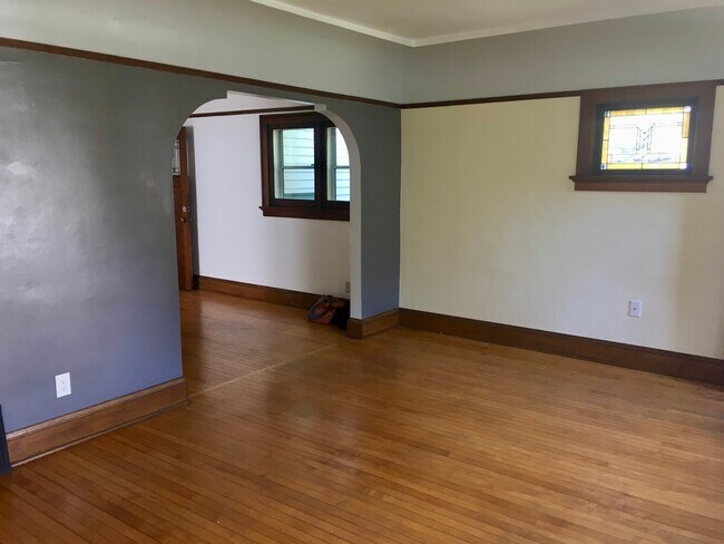 Sala de estar - 910 E Meinecke Ave