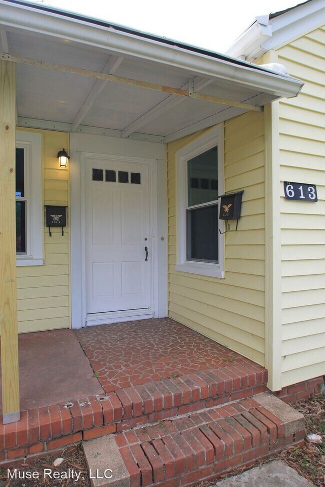 Building Photo - 2 br, 2 bath House - 613 #A Charlotte Ave