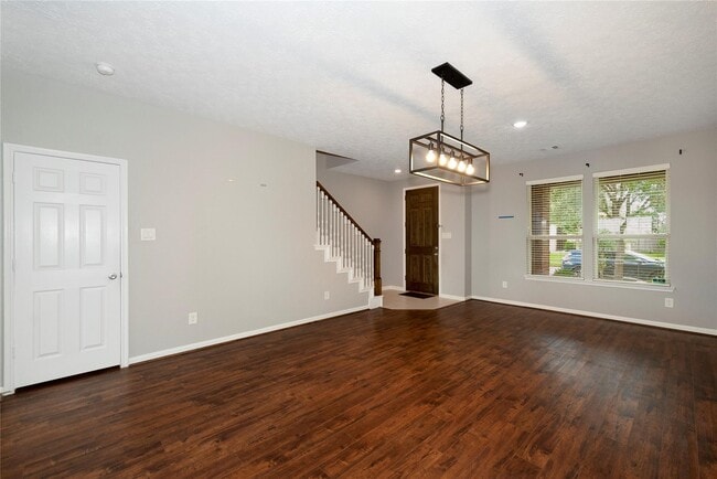 Foto del edificio - 24015 Adobe Ridge Ln