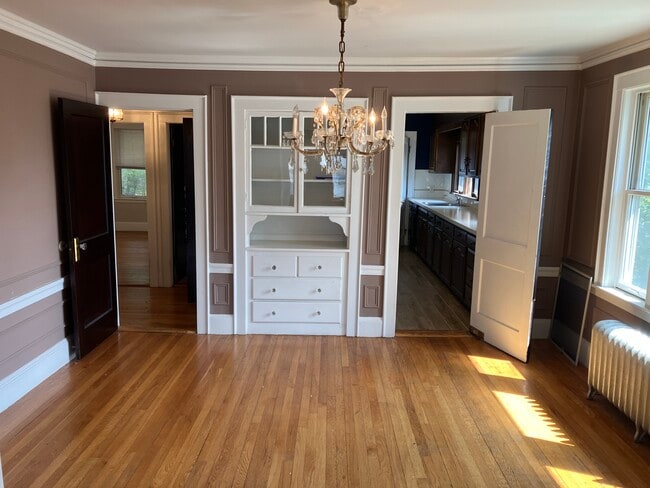 Building Photo - 93 Hillside Rd