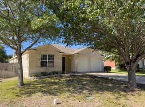 Building Photo - 2301 Drue Ln