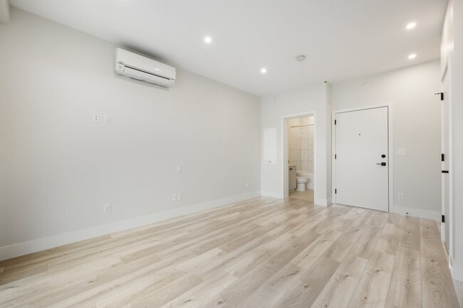 Building Photo - 45497 Campus Dr