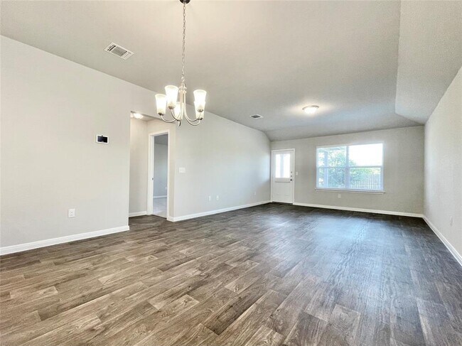 Building Photo - 14105 Macquarie Dr