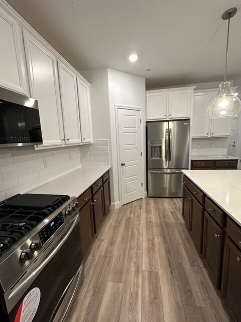 Building Photo - 6508 Shaver Dr