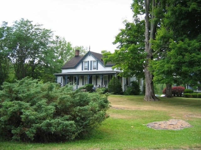 Foto principal - 3478 Main St