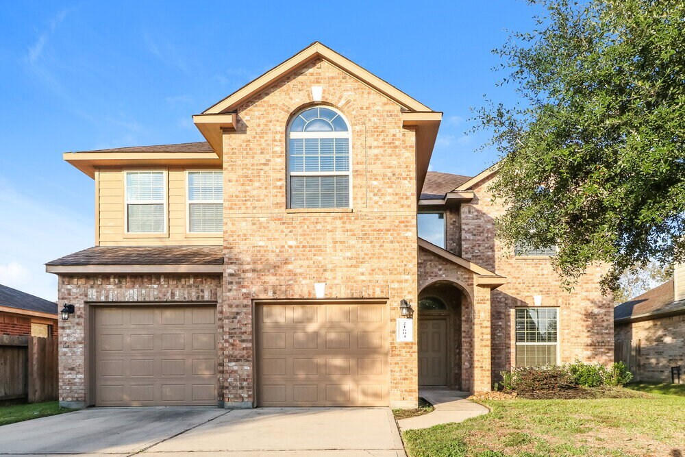 Primary Photo - 21604 Hackamore Ct