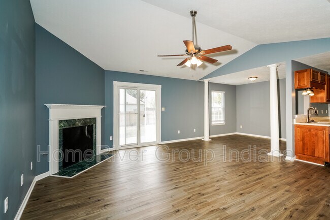 Building Photo - 6381 Rockhill Ct