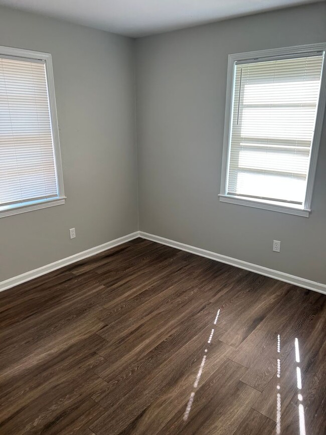 Building Photo - 3052 Curtis St