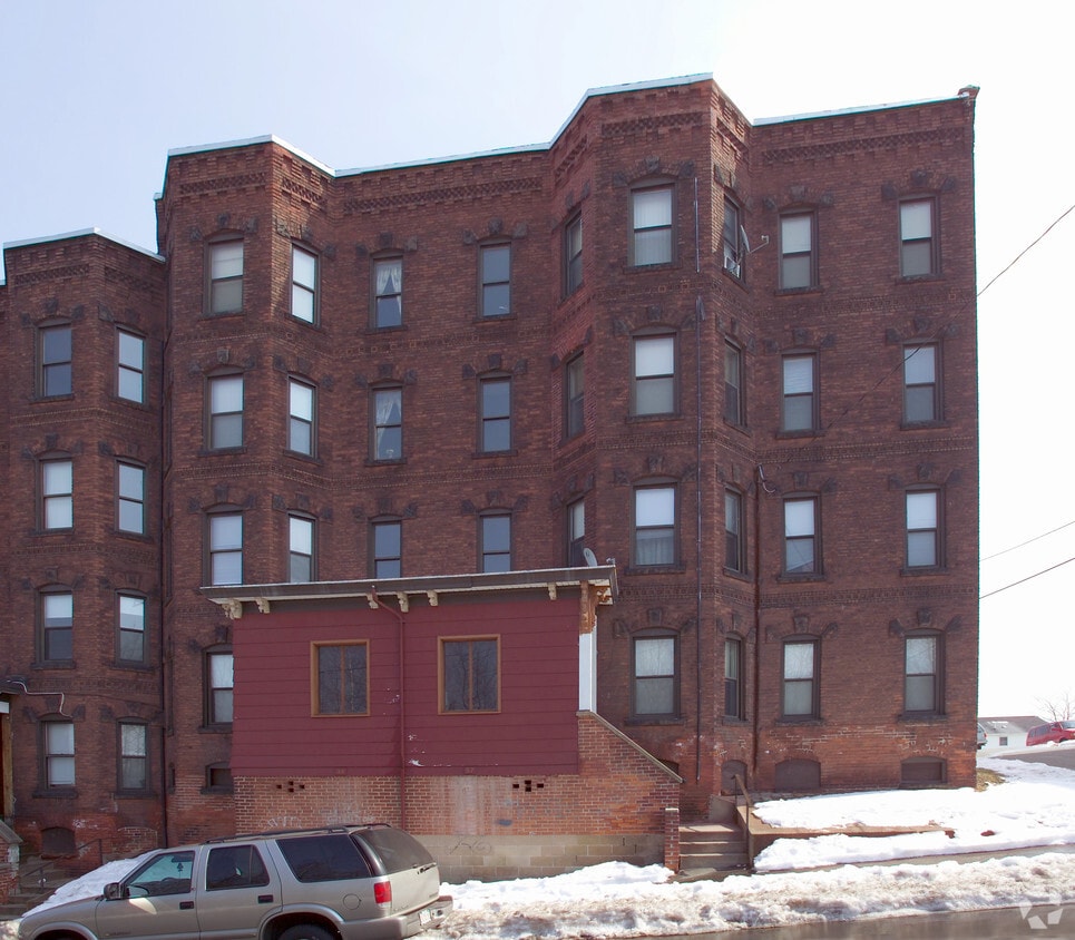 Building Photo - 55-57 Bowers St