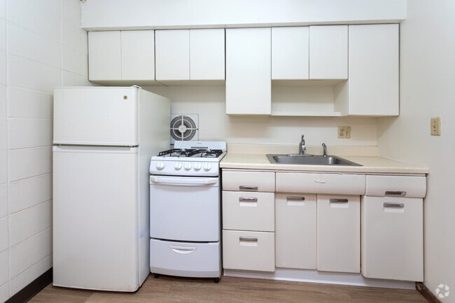 1HAB, 1BA - 600 ft² - Robinwood Apartments