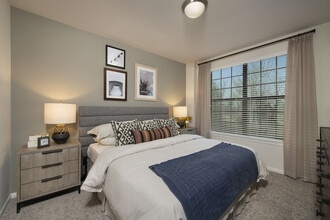 Building Photo - Nantucket at Fannin Station