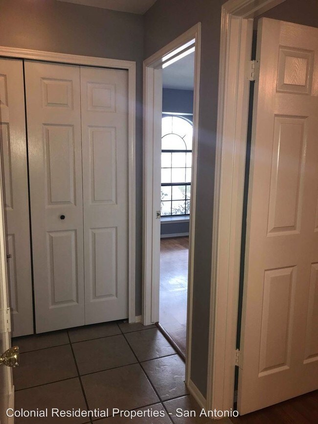 Building Photo - 3 br, 2 bath House - 514 Freiling Drive