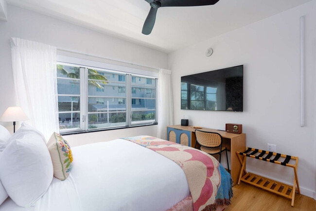 Foto del edificio - 1200 Ocean Dr