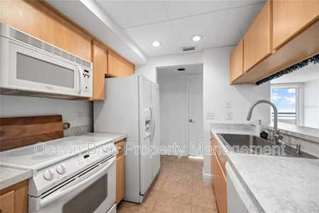 Foto del edificio - 5700 Mariner St