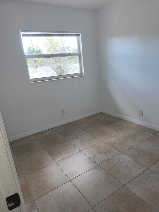 Foto del edificio - 4901 S 85th St