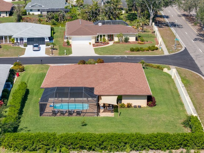 Foto del edificio - 1008 Pine Forest Ct