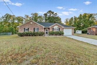 Building Photo - 3013 Heron Ct