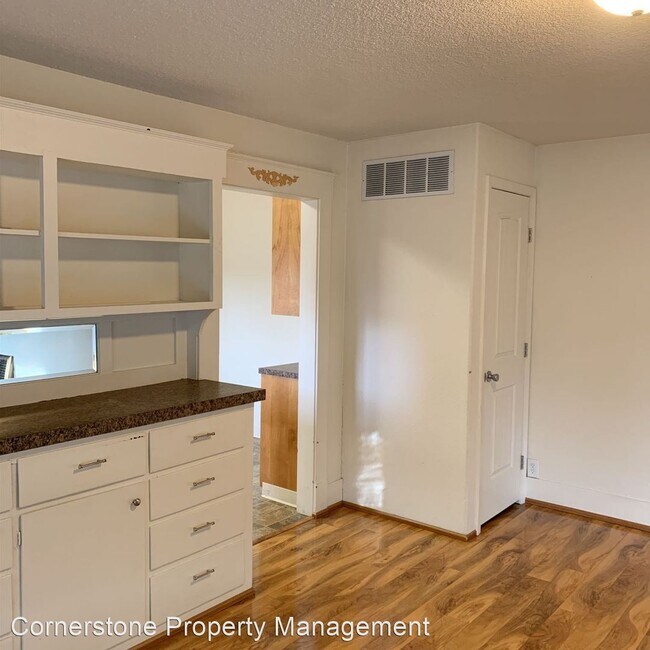 Foto del edificio - 3 br, 2 bath House - 423 Holly St.